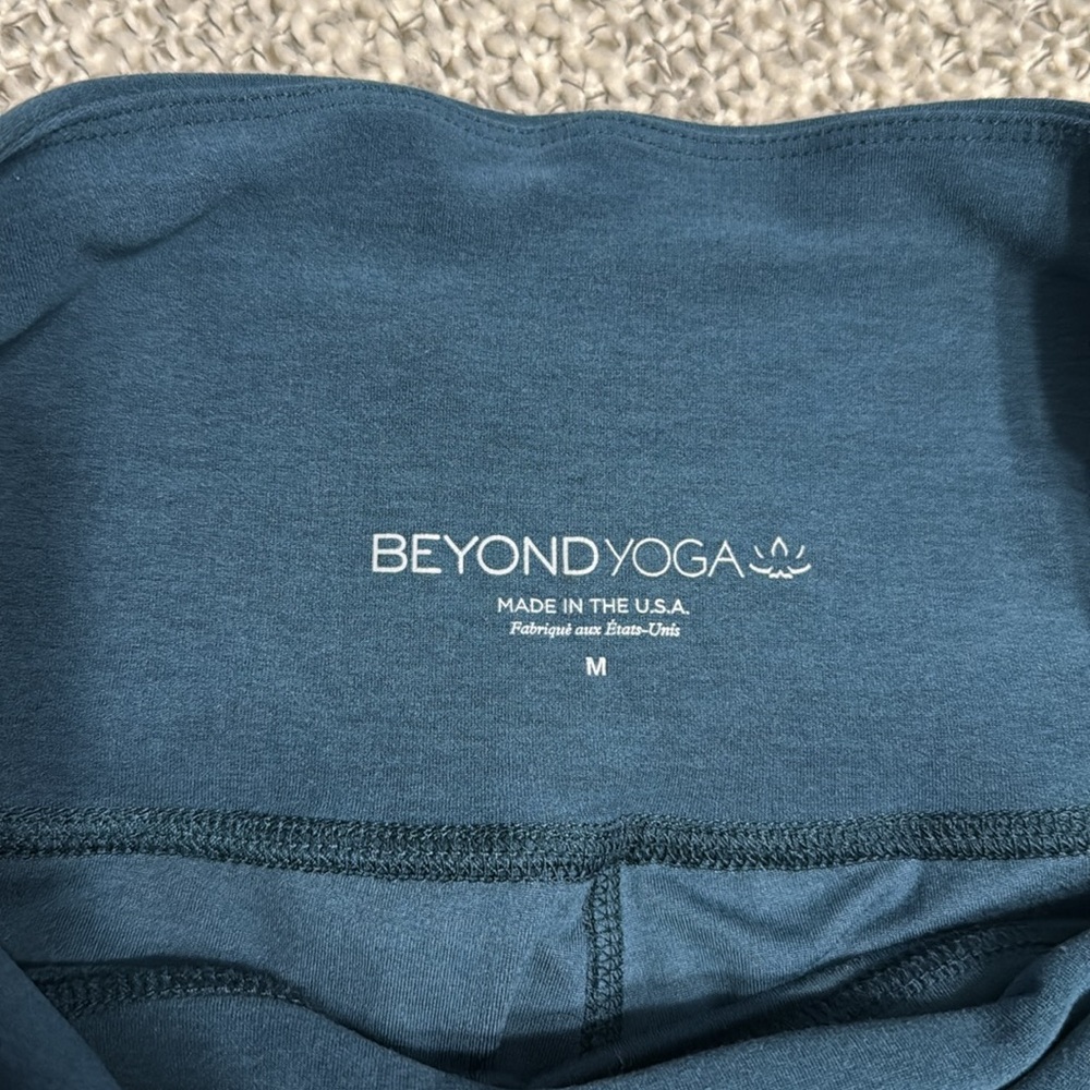 Beyond Yoga At Your Leisure Bike Shorts - Picture 4 of 7
